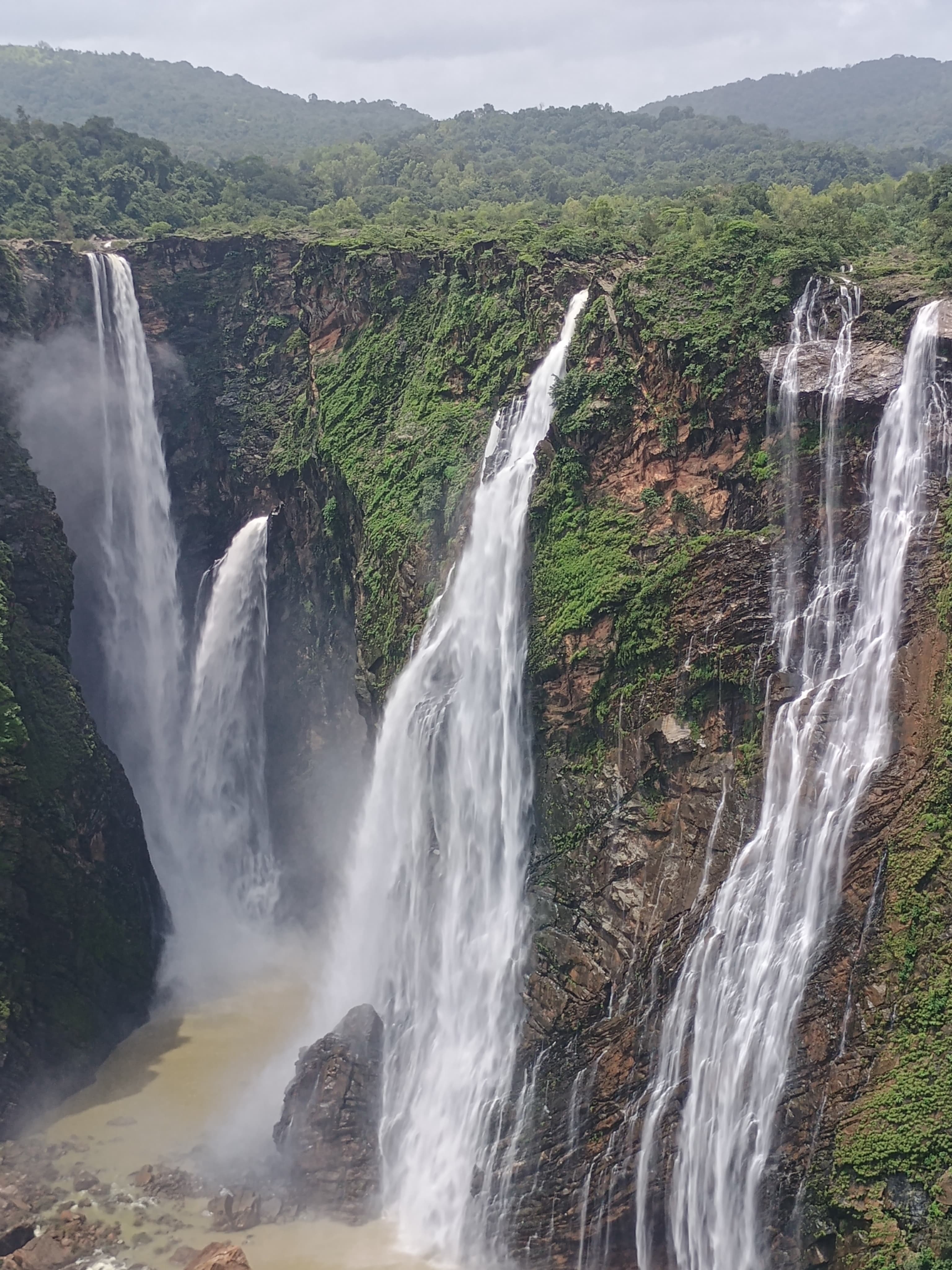 Jog falls